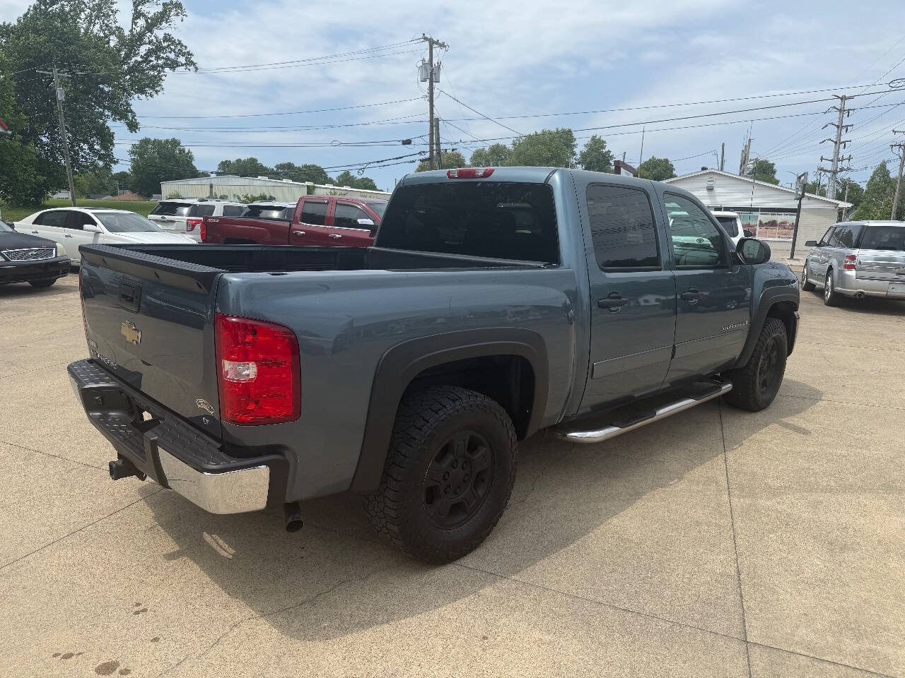 Used 2008 Chevrolet Silverado 1500 LT w/ Power Pack Plus AWD/4WD image 4
