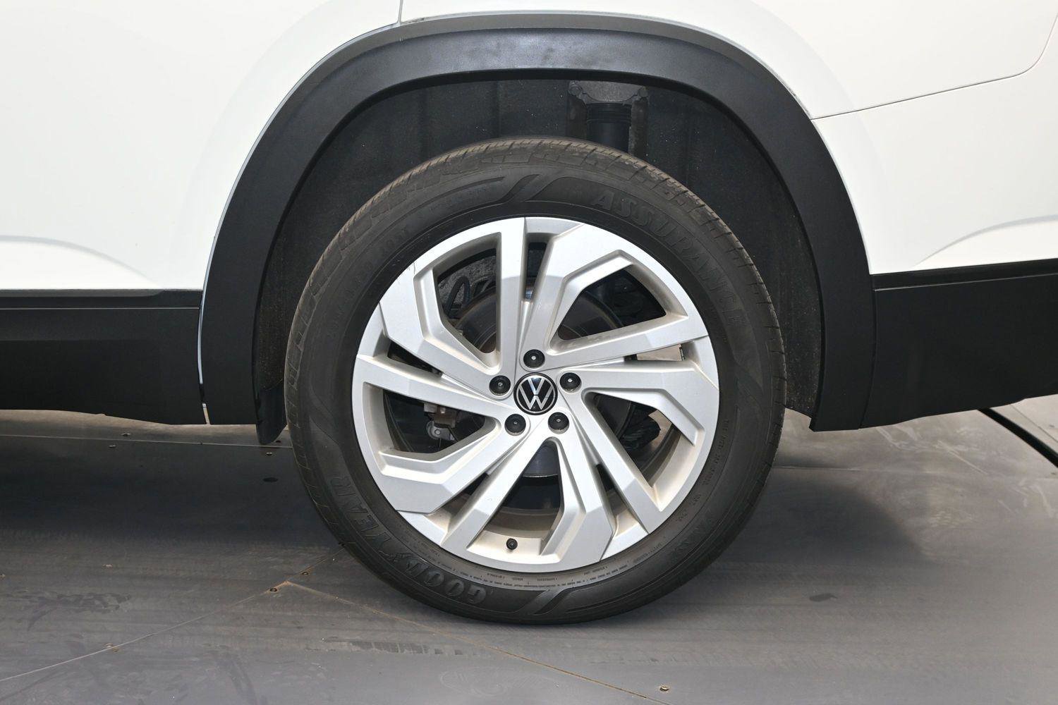 Used 2022 Volkswagen Atlas SE AWD/4WD image 15