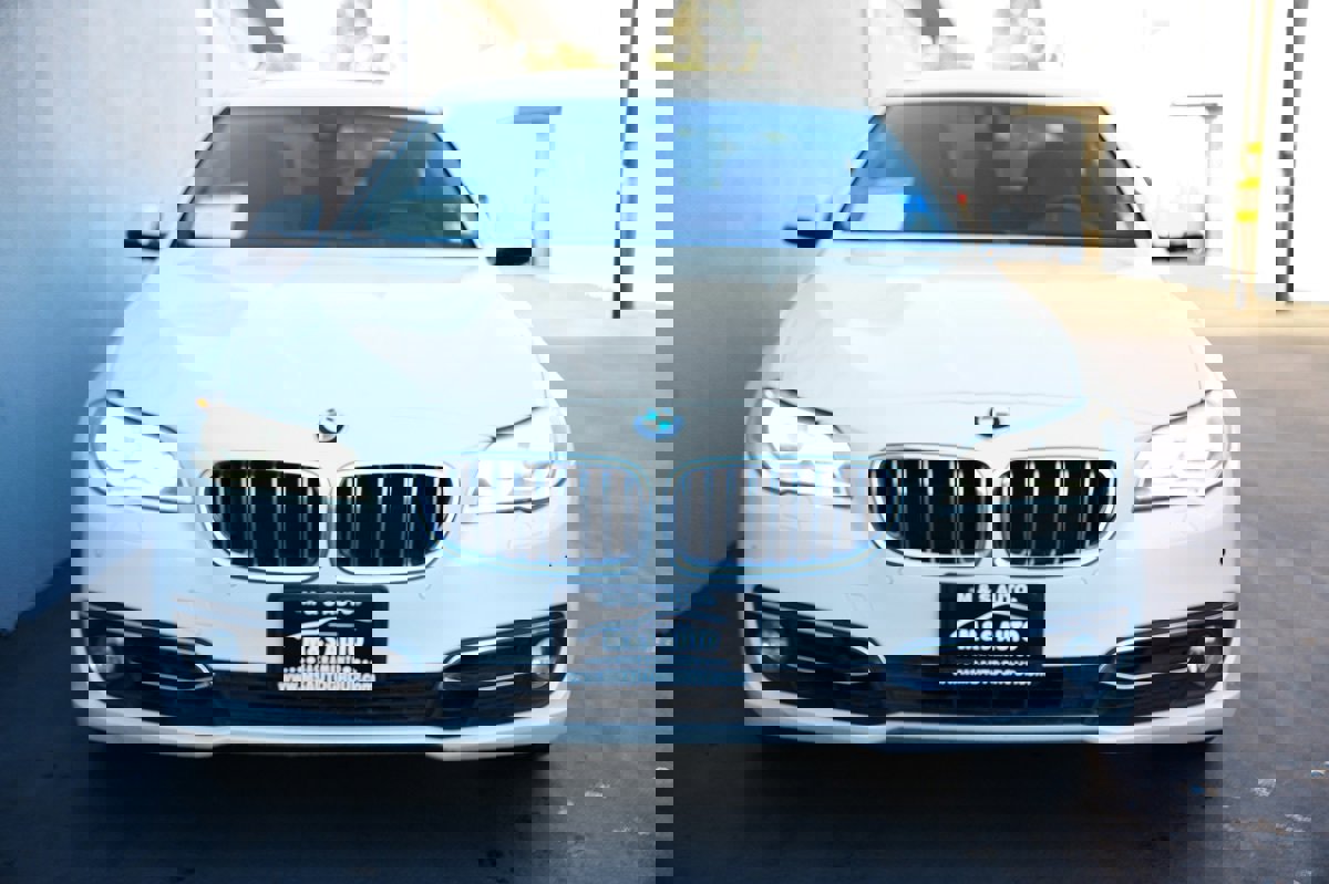 Used 2014 BMW 535i xDrive Sedan image 2