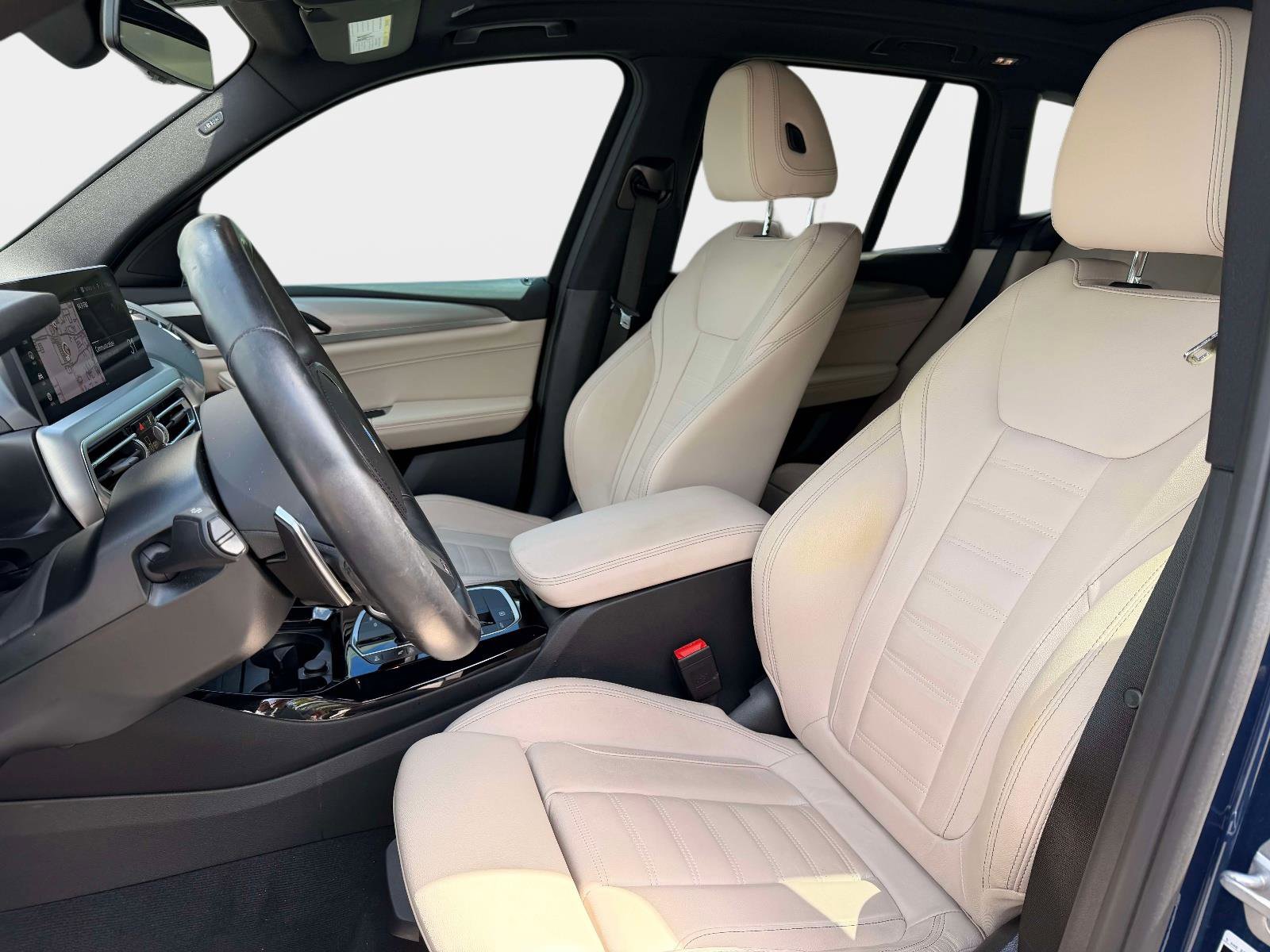 Used 2023 BMW X3 sDrive30i w/ M Sport Package image 11