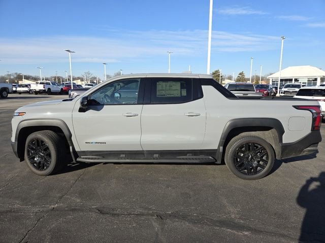 New 2026 Chevrolet Silverado EV LT w/ LPO, Dark Package Plus AWD/4WD image 21