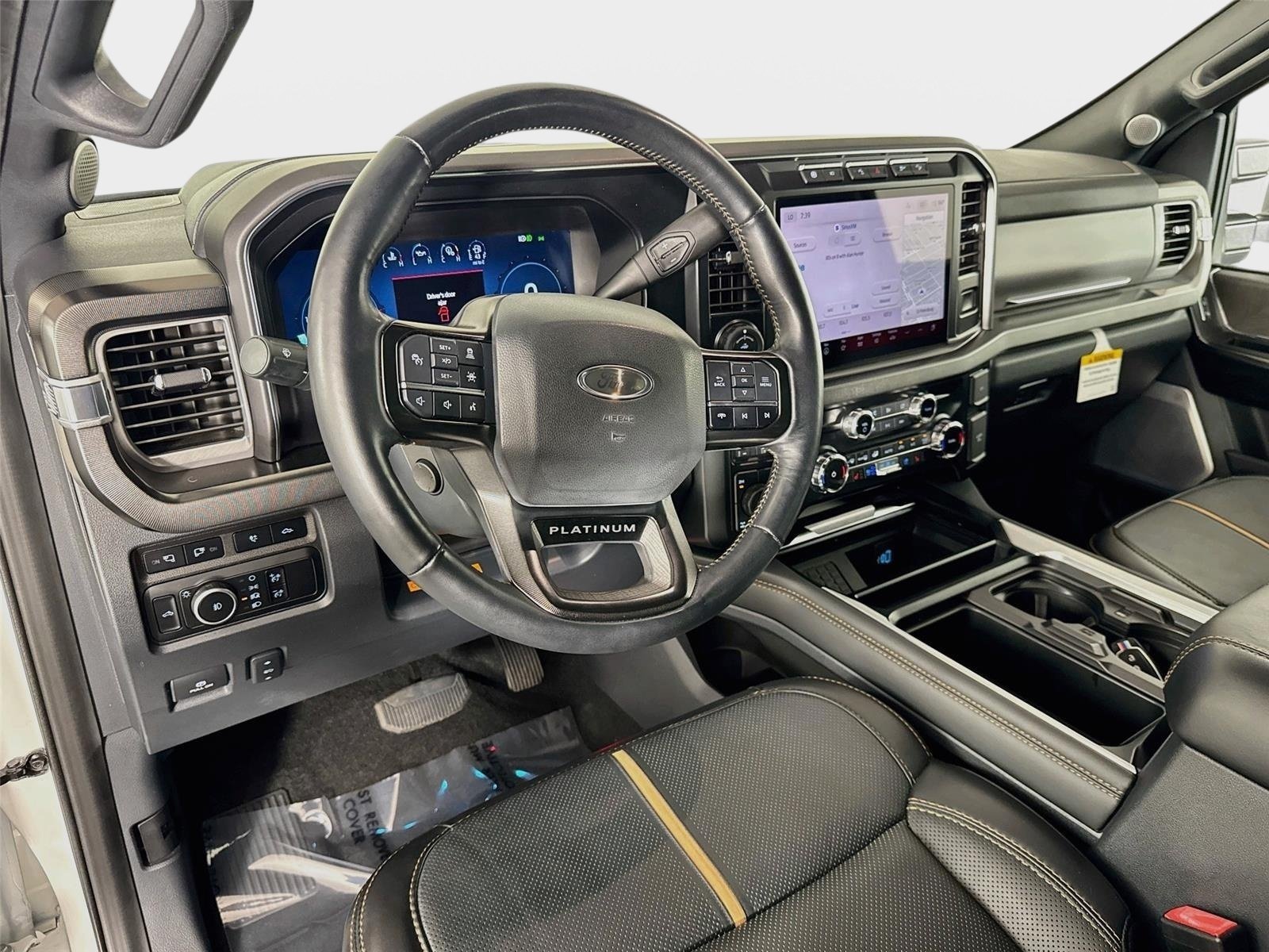 Used 2024 Ford F350 Platinum w/ FX4 Off-Road Package AWD/4WD image 10