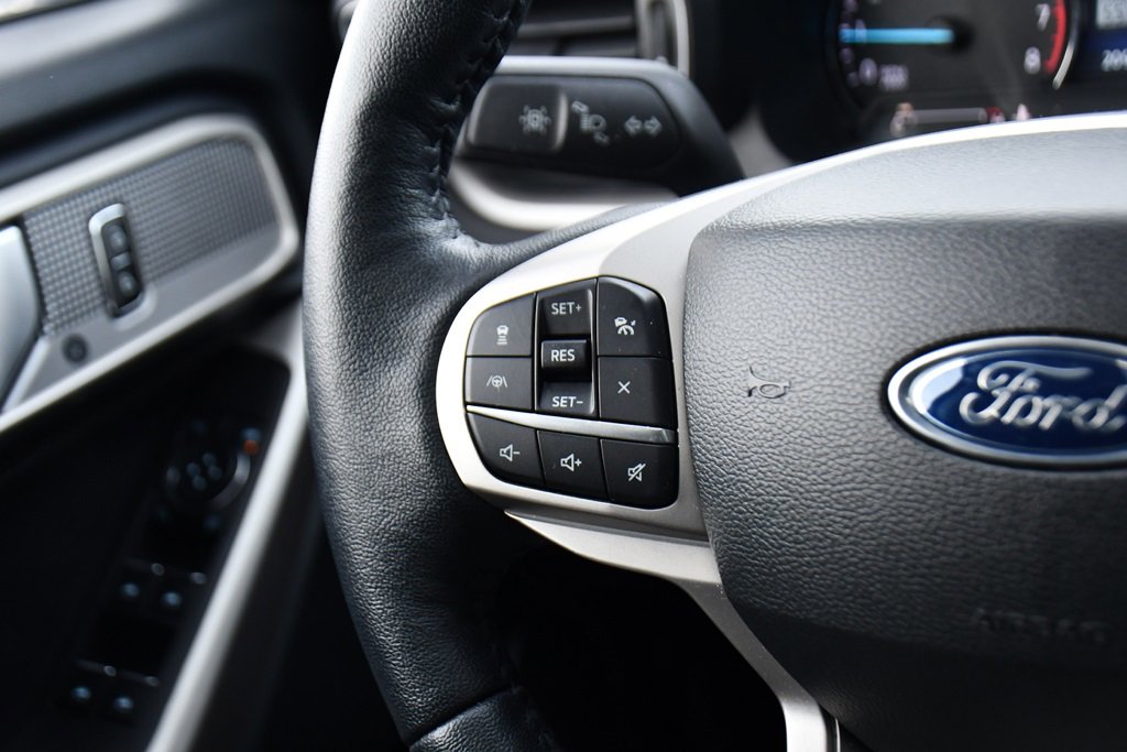 Used 2023 Ford Explorer XLT w/ Equipment Group 202A image 35