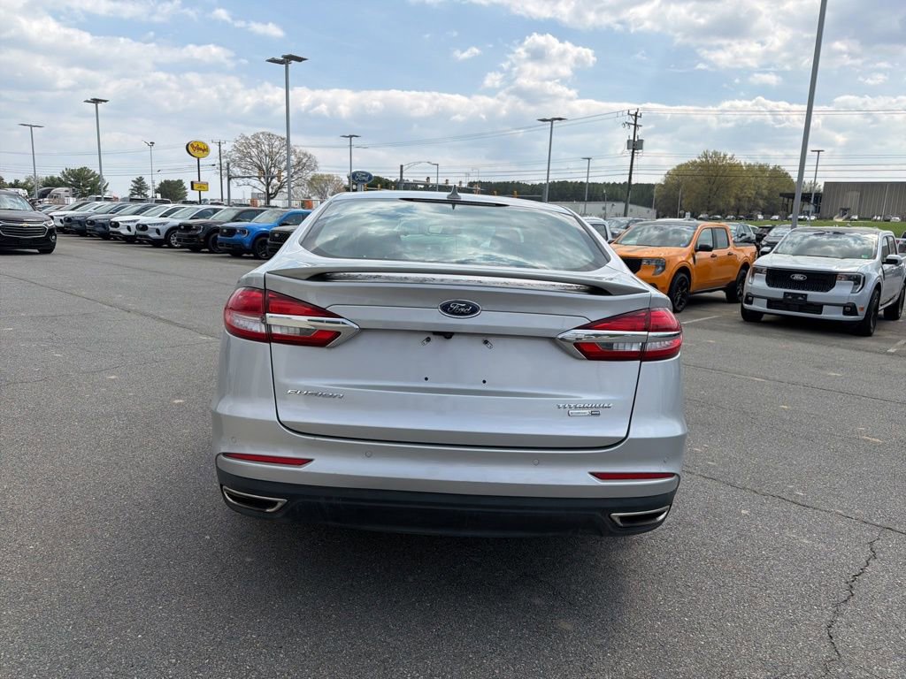 Used 2020 Ford Fusion Titanium image 4