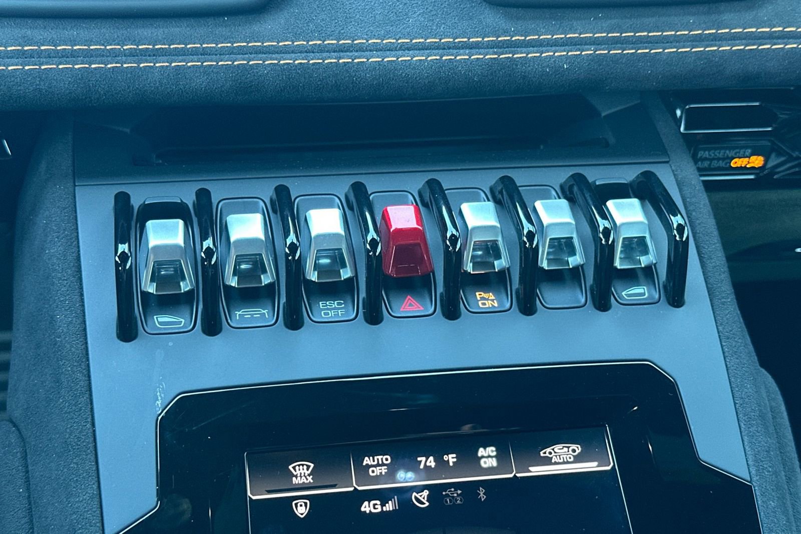 Used 2024 Lamborghini Huracan Sterrato image 23