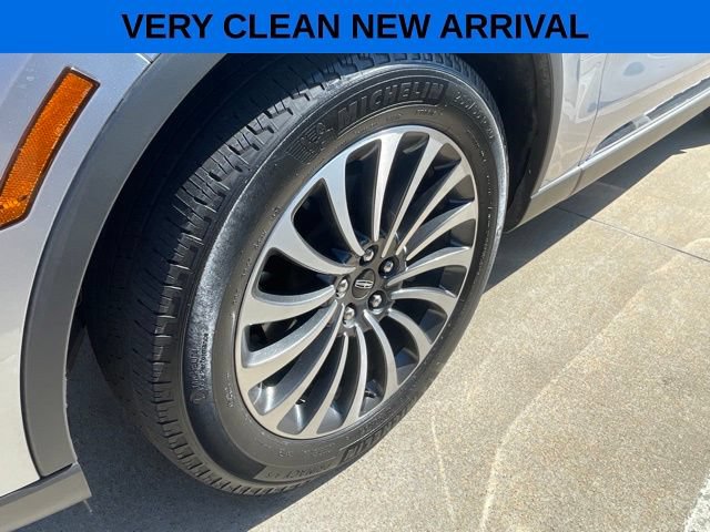 Used 2022 Lincoln Aviator Reserve w/ Equipment Group 201A RWD image 2
