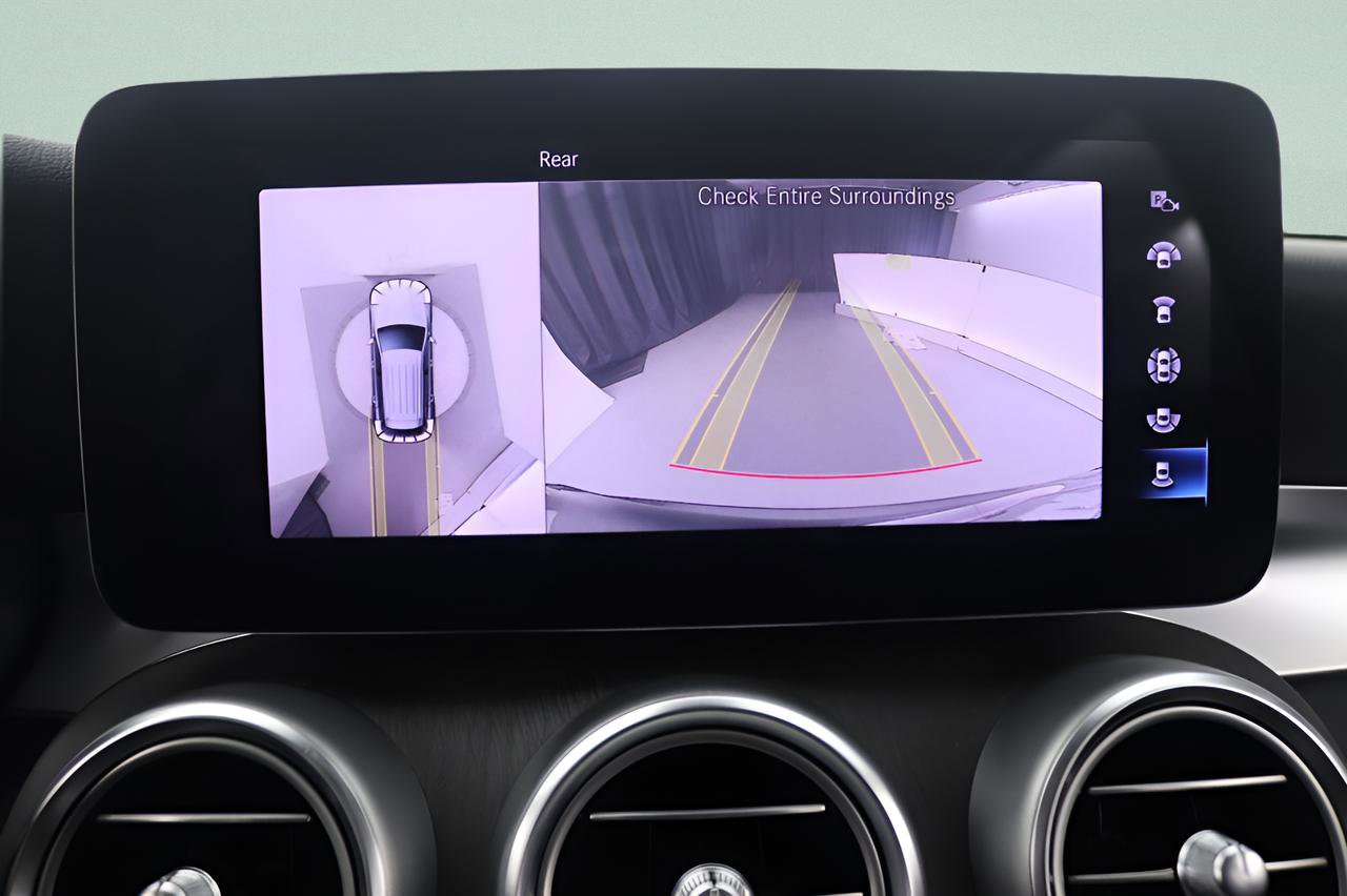Certified 2022 Mercedes-Benz GLC 300 image 13