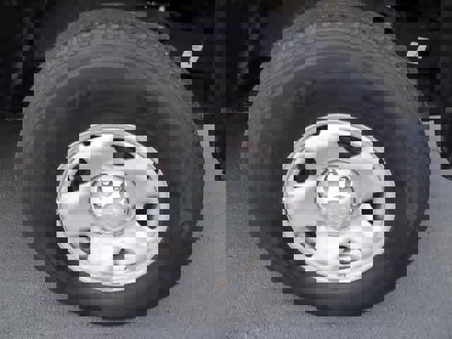 Used 2019 Toyota Tacoma SR image 14