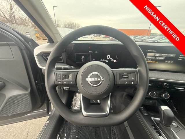 Certified 2025 Nissan Kicks SV w/ Illumination Package AWD/4WD image 14