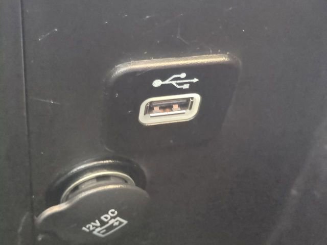 Used 2016 Jeep Wrangler Sport w/ Connectivity Group image 19