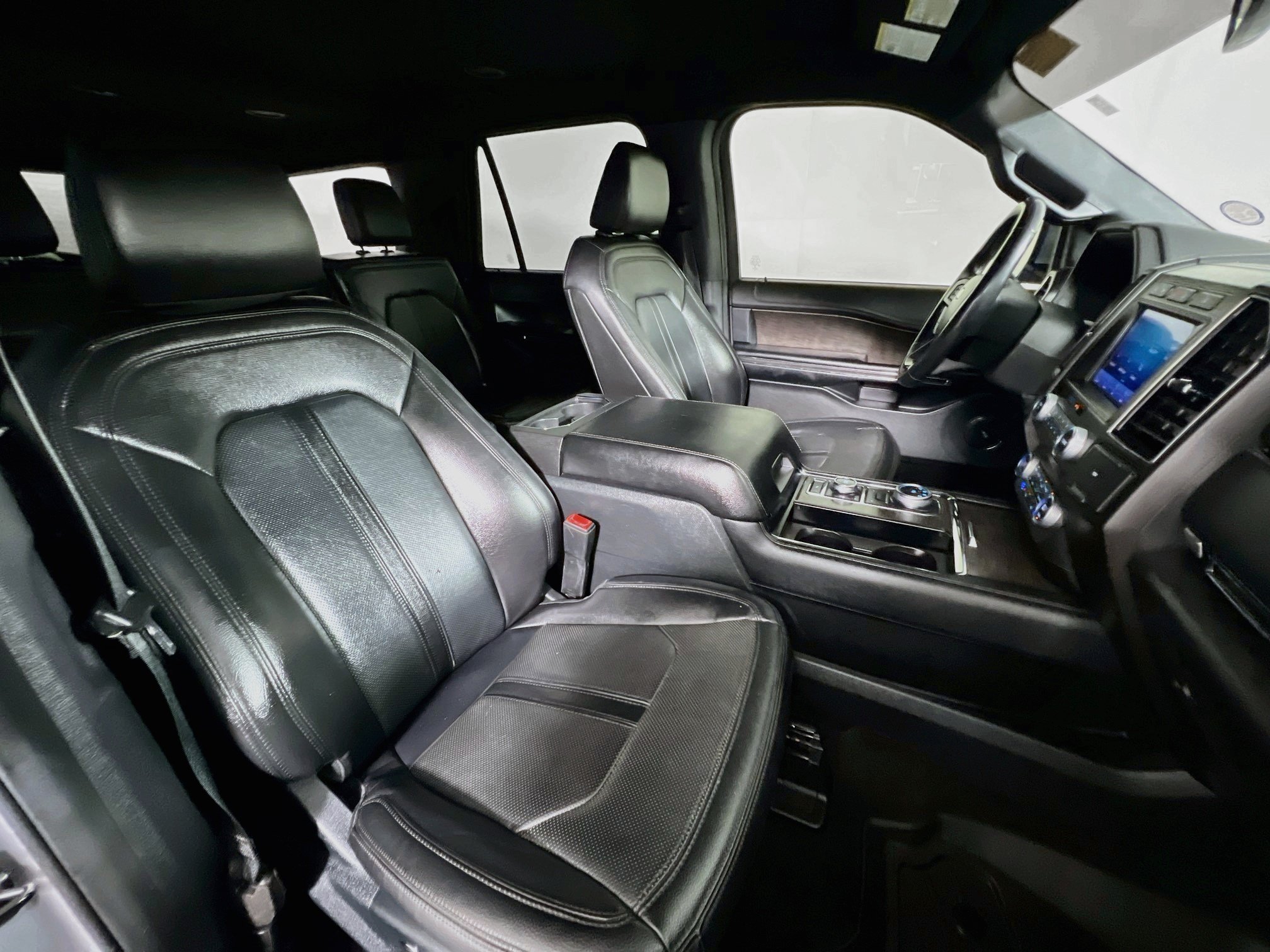 Used 2021 Ford Expedition Max Limited AWD/4WD image 29