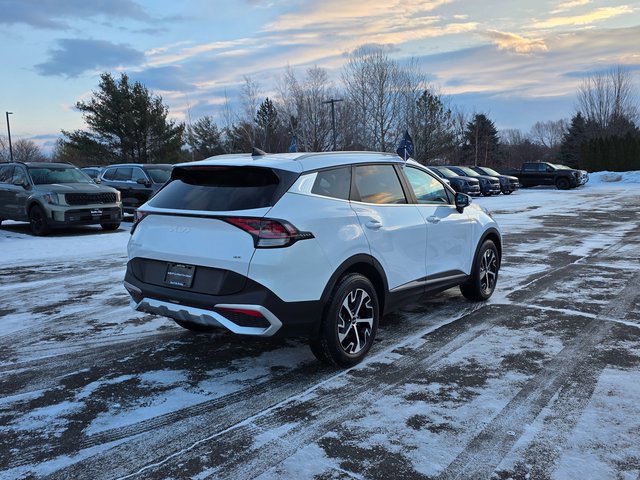 Certified 2023 Kia Sportage EX image 8