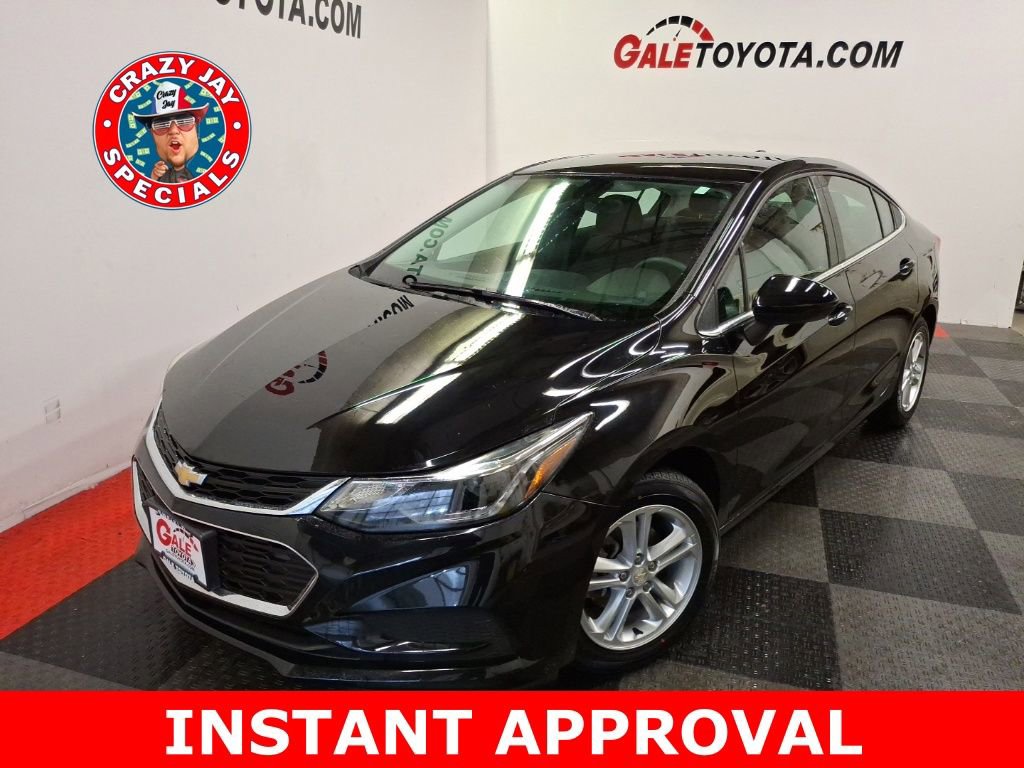 Used 2017 Chevrolet Cruze LT