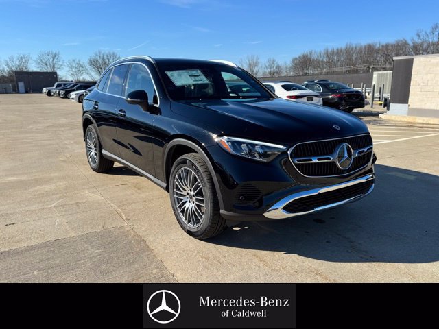 Used 2026 Mercedes-Benz GLC 300 4MATIC image 1