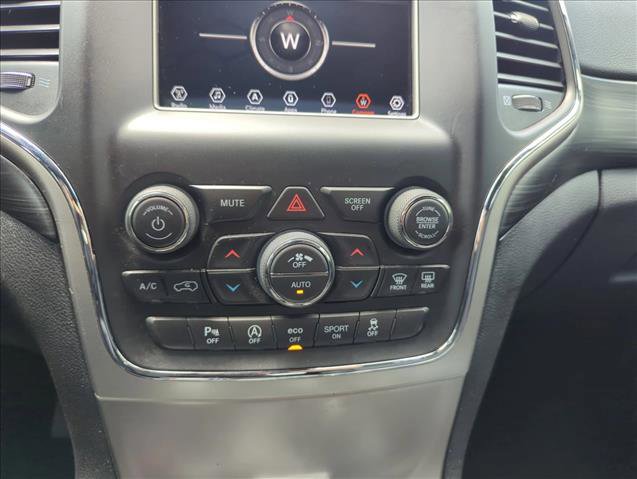 Used 2019 Jeep Grand Cherokee Laredo RWD image 12