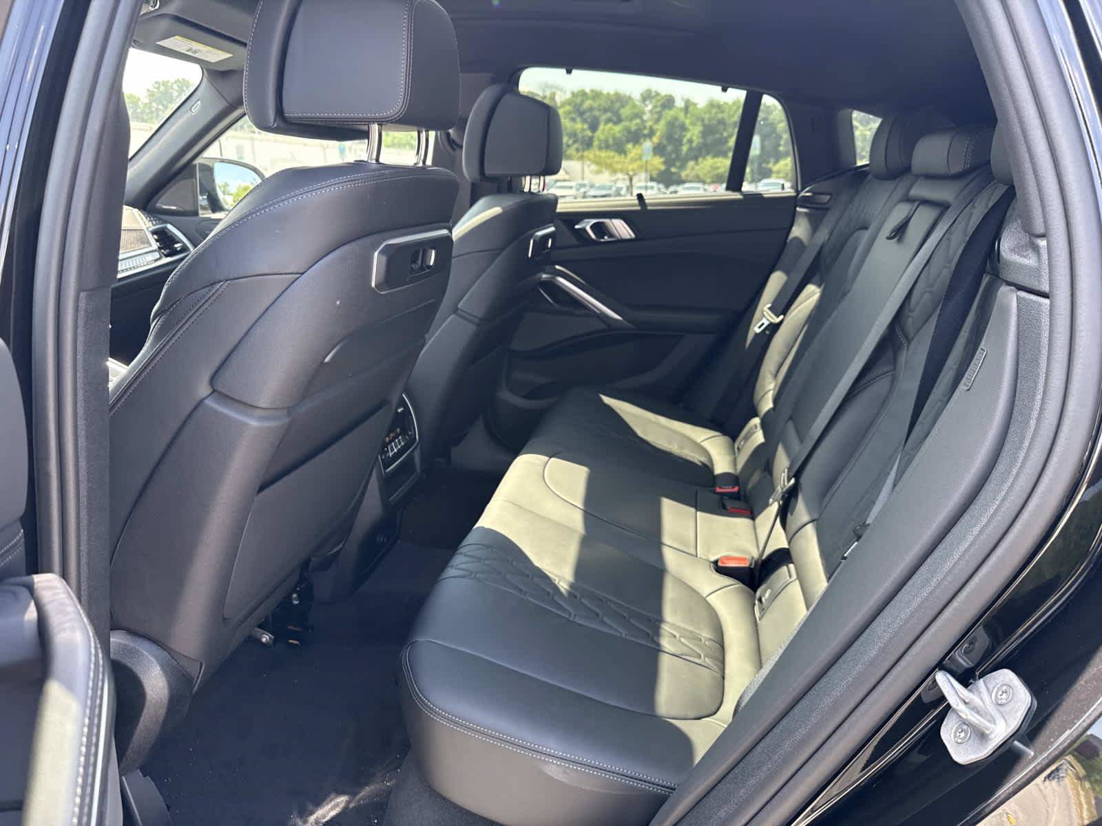 New 2027 BMW X6 M60i AWD/4WD image 15