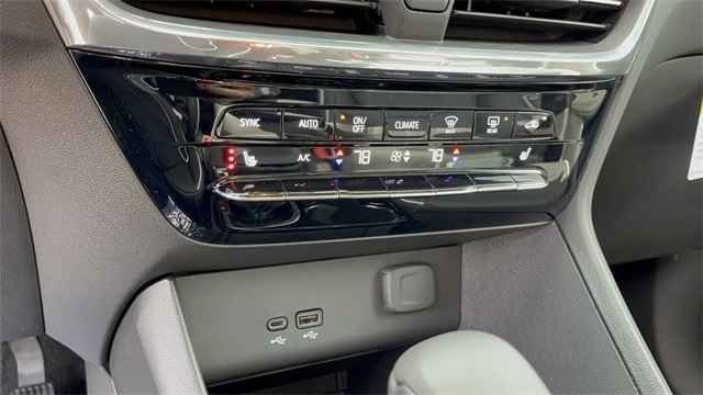 Used 2024 Buick Encore GX Avenir w/ Avenir Convenience Package image 30