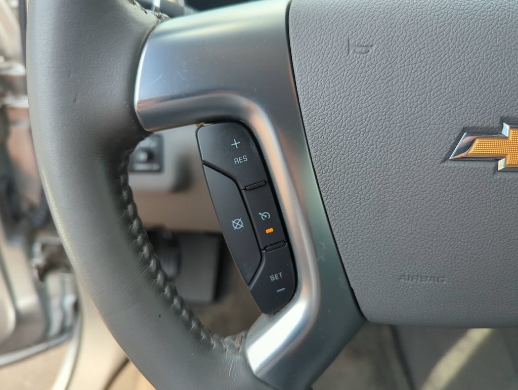 Used 2015 Chevrolet Traverse LT FWD image 22