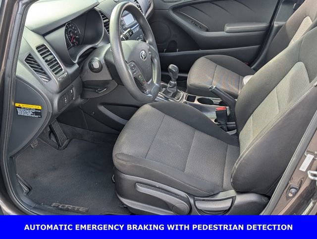 Used 2018 Kia Forte LX image 5