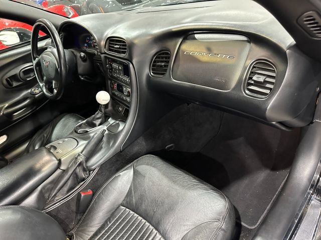 Used 2002 Chevrolet Corvette Z06 w/ Memory Pkg RWD image 10