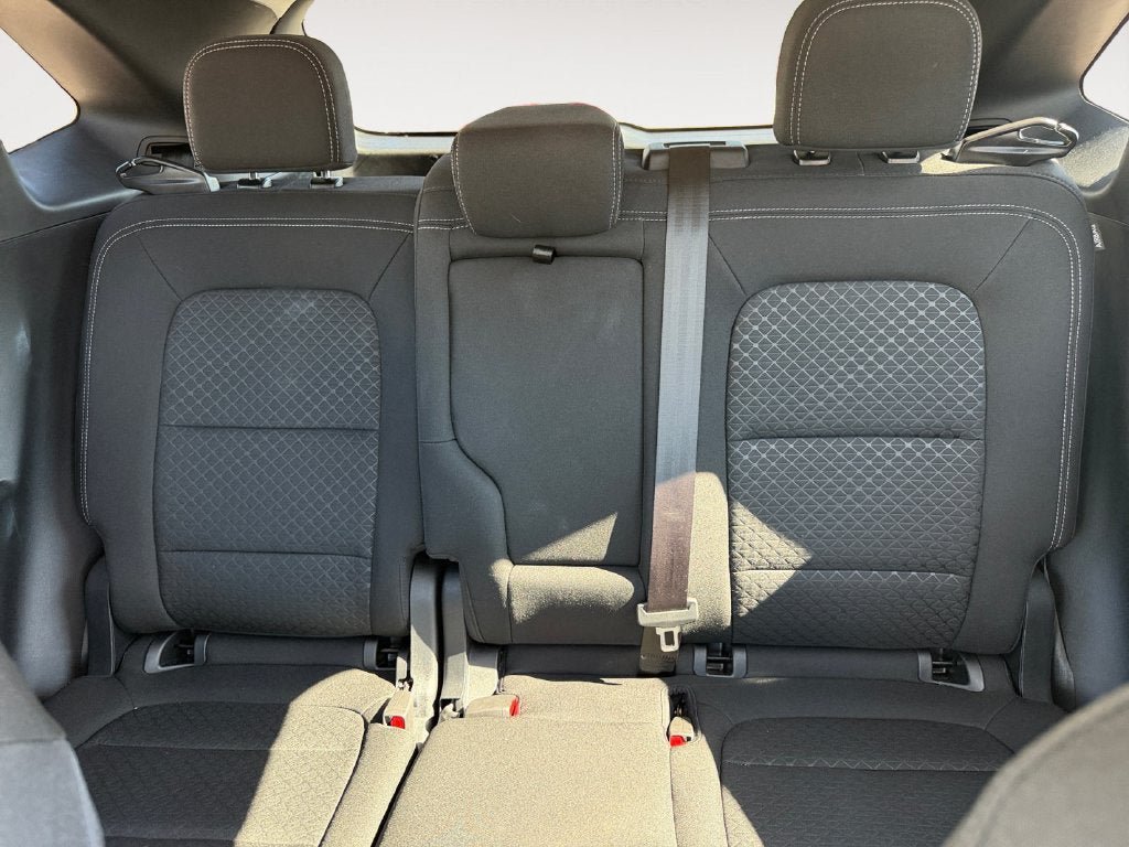 Used 2025 Ford Escape Active FWD image 13