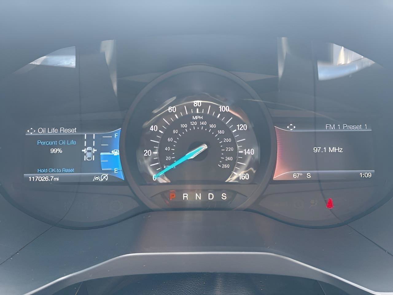 Used 2019 Ford Edge Titanium w/ Cold Weather Package AWD/4WD image 15