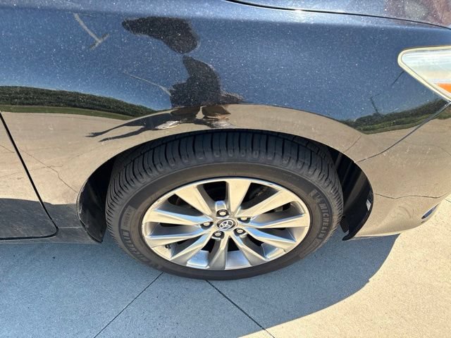 Used 2016 Toyota Camry XLE FWD image 9