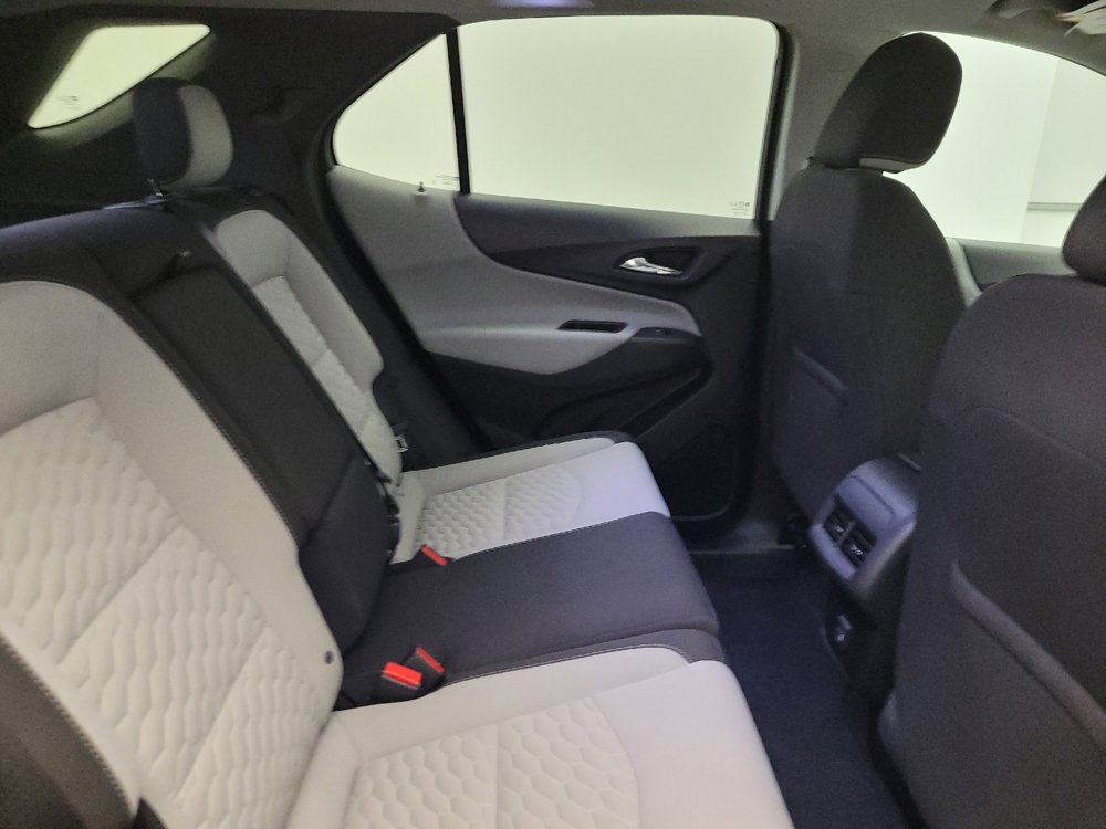 Used 2020 Chevrolet Equinox LT w/ Driver Convenience Package image 19