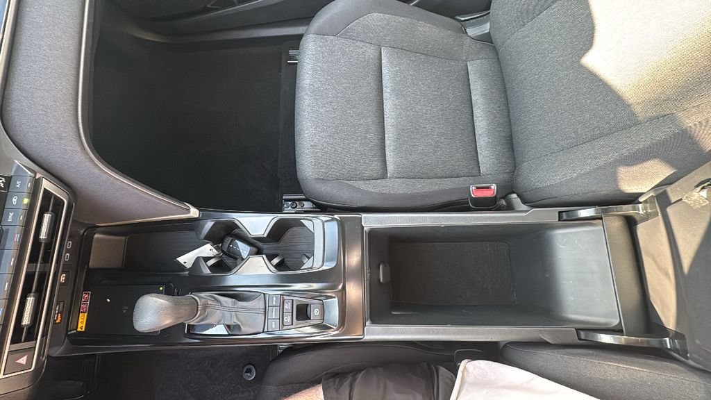 Used 2025 Toyota Camry LE FWD image 23