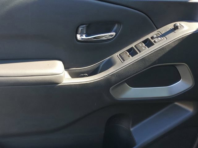 New 2026 Nissan Frontier SV w/ SV Convenience Package RWD image 5
