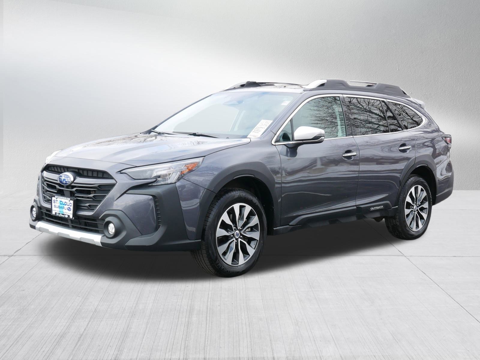 Certified 2025 Subaru Outback Touring w/ Tech Package 3 image 3