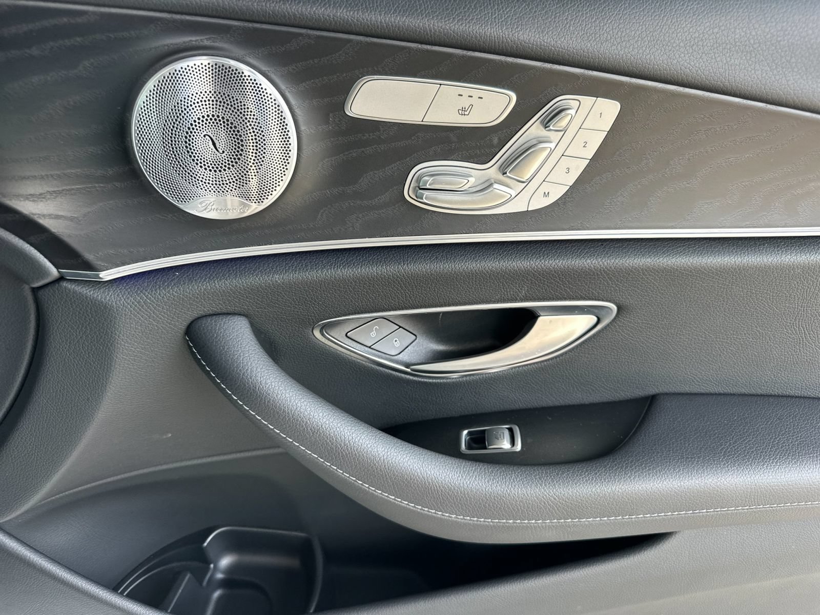 Used 2020 Mercedes-Benz E 350 Sedan image 16