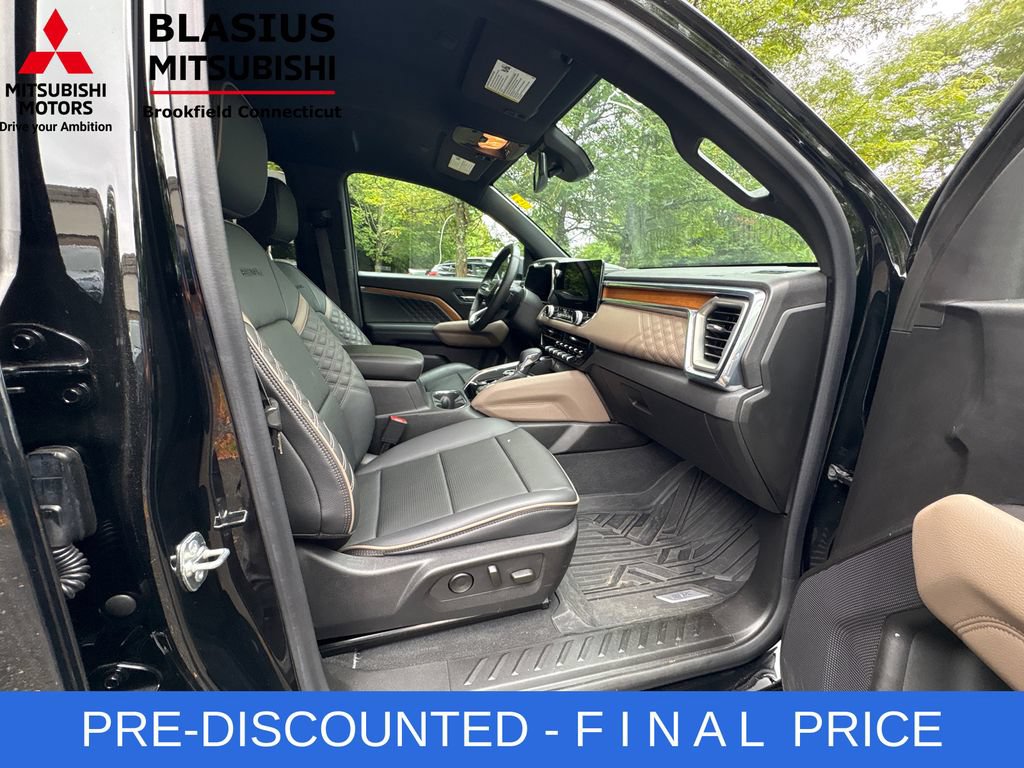 Used 2024 GMC Canyon Denali w/ LPO, Denali Black Edition AWD/4WD image 35