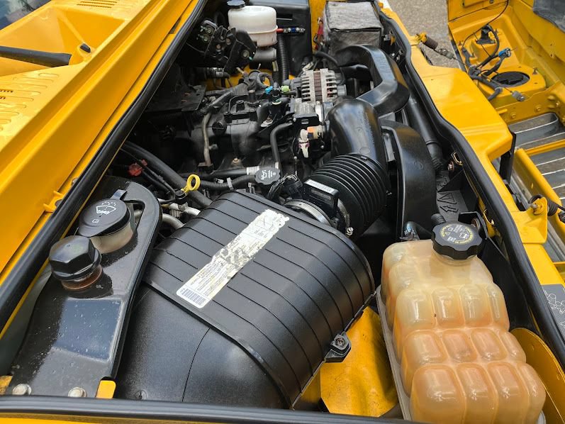 Used 2004 HUMMER H2 w/ Preferred Equipment Group AWD/4WD image 30