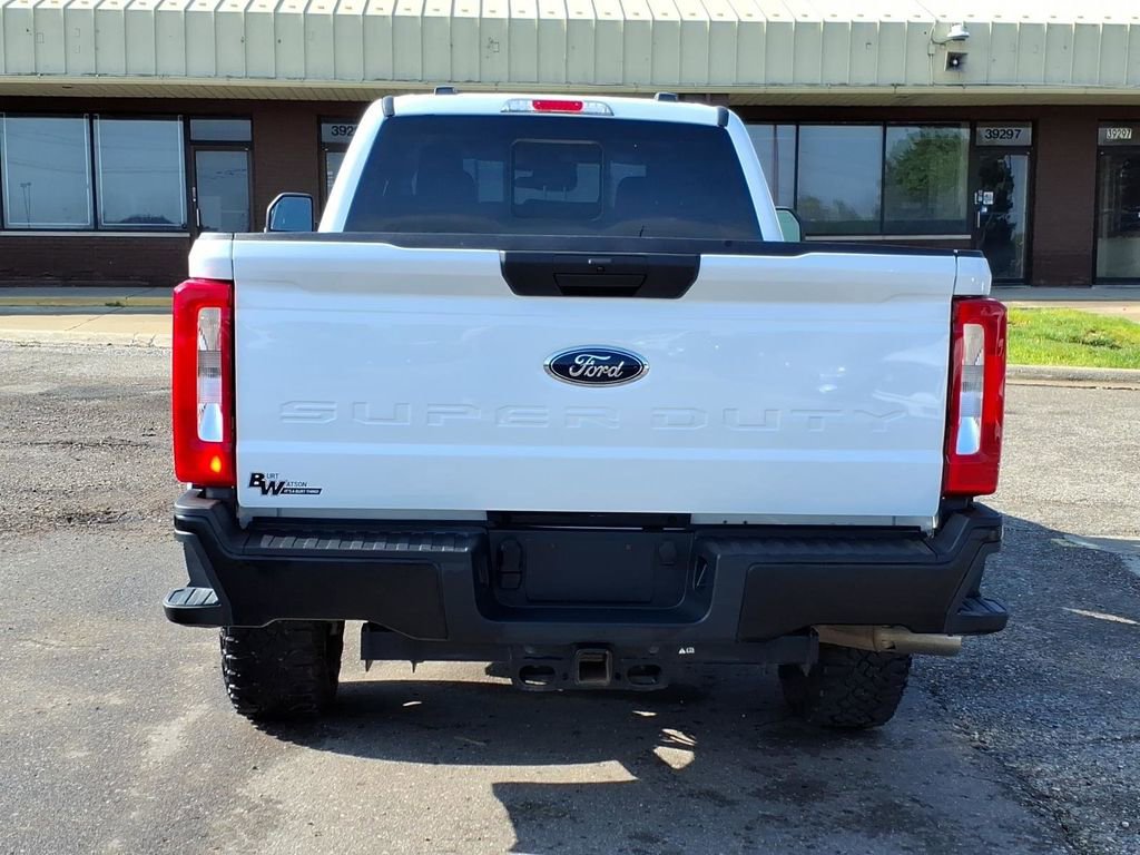 Used 2026 Ford F250 XL w/ XL Off-Road Package AWD/4WD image 4