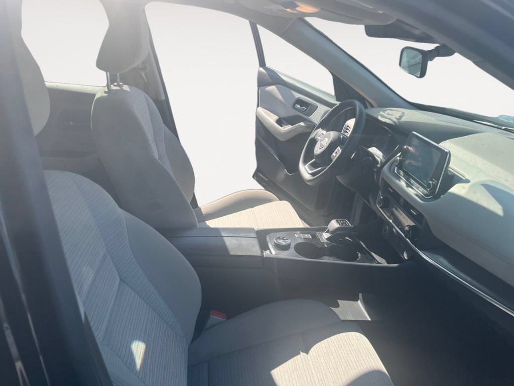 Used 2023 Nissan Rogue SV AWD/4WD image 15