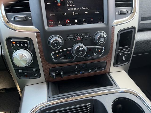 Used 2019 RAM 1500 Laramie w/ Convenience Group AWD/4WD image 19