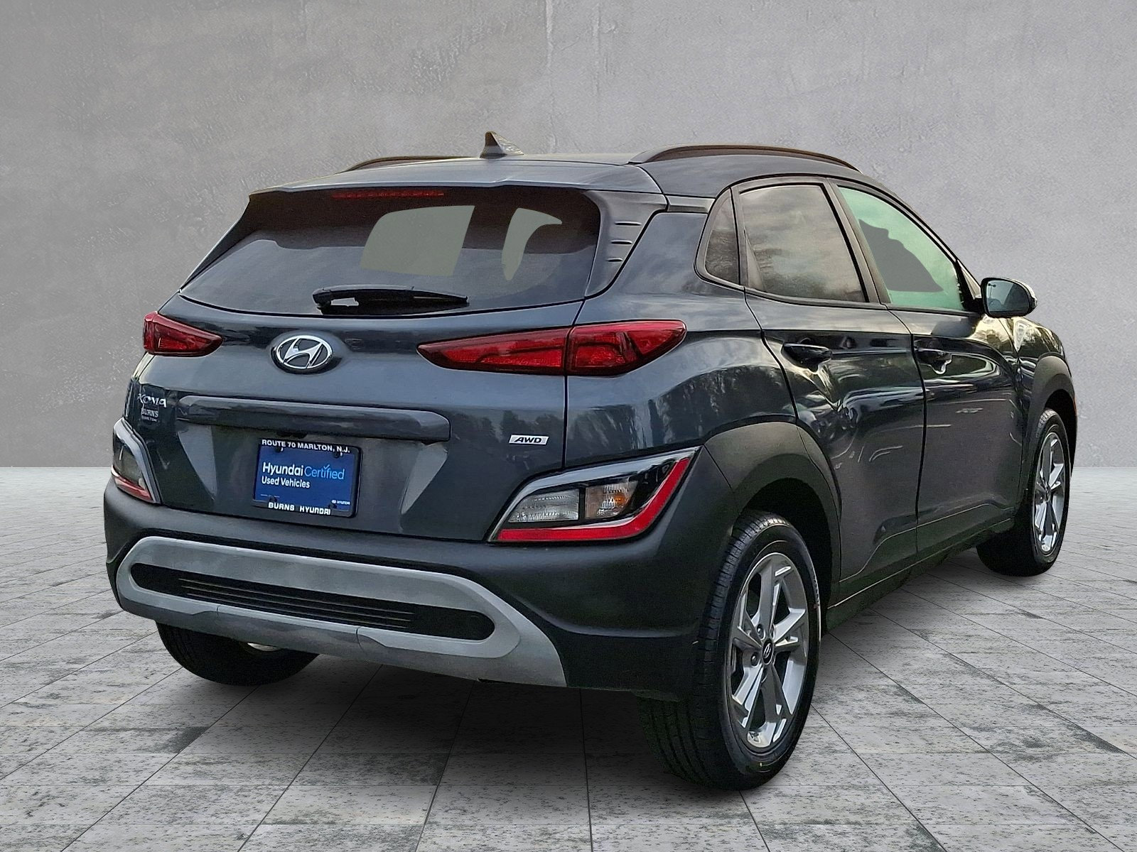 Certified 2022 Hyundai Kona SEL w/ Cargo Package AWD/4WD image 4