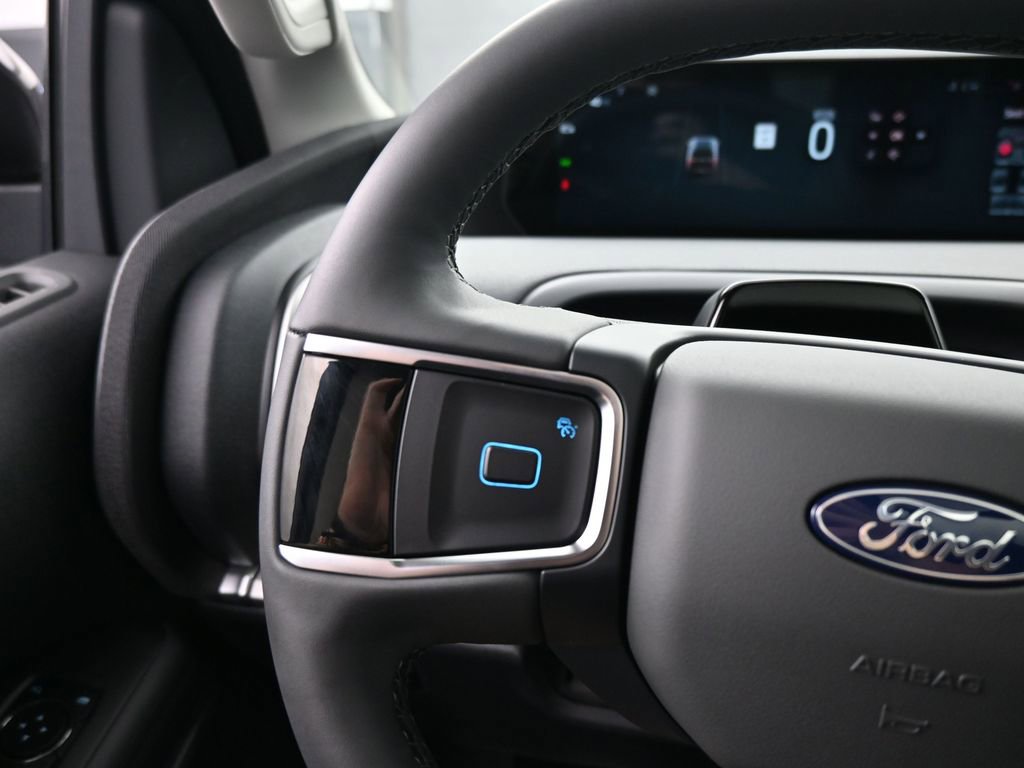 New 2025 Ford Expedition Max Active image 19