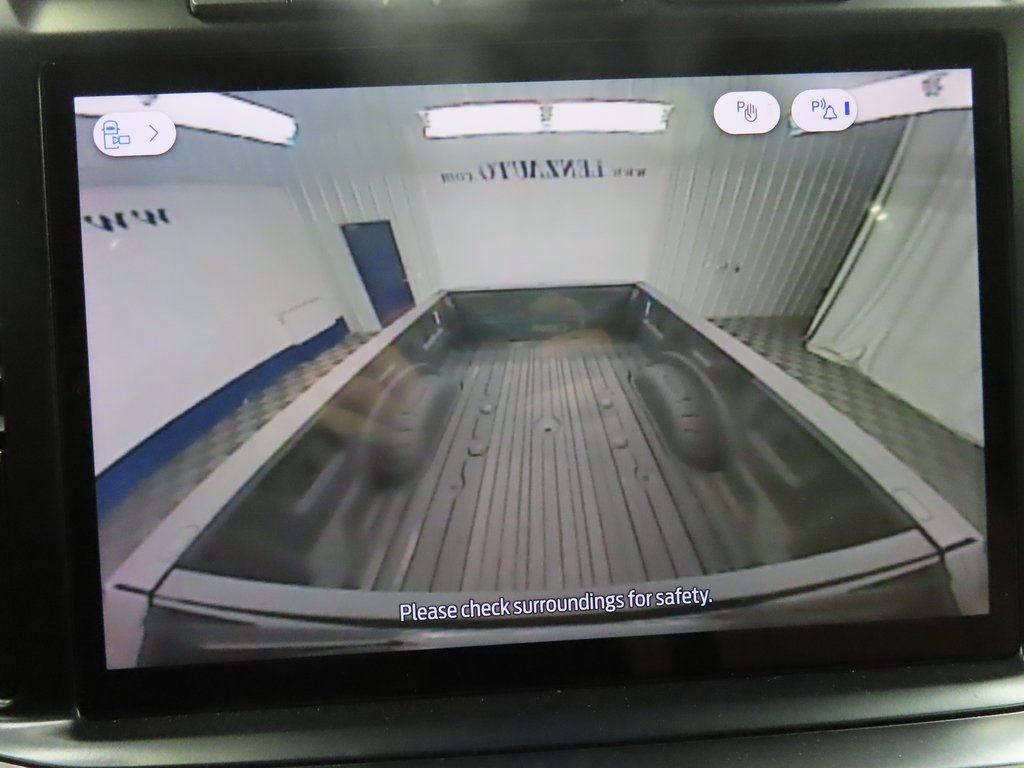 Used 2024 Ford F250 Lariat w/ Black Appearance Package AWD/4WD image 16