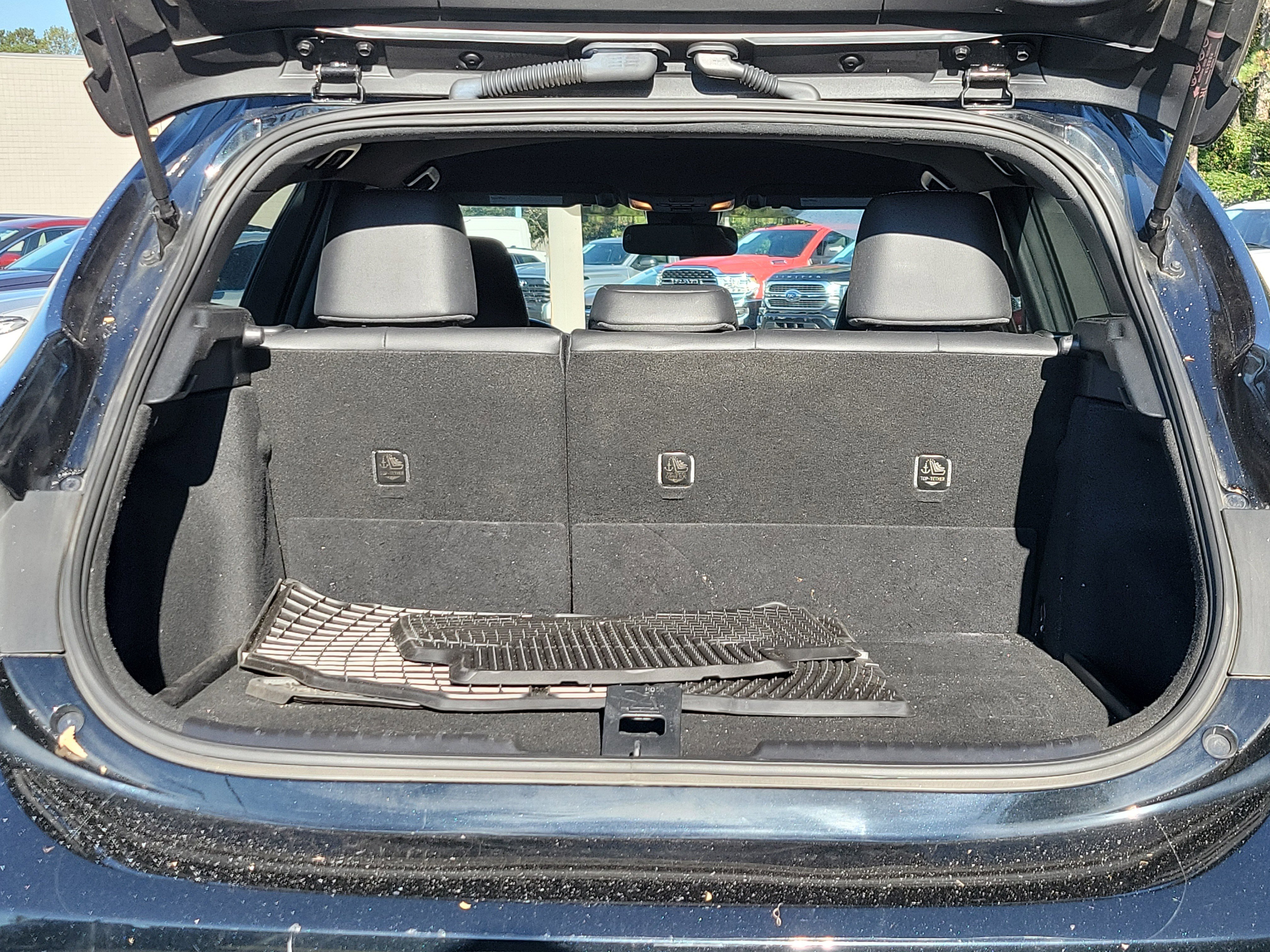 Used 2019 Toyota Corolla XSE image 18