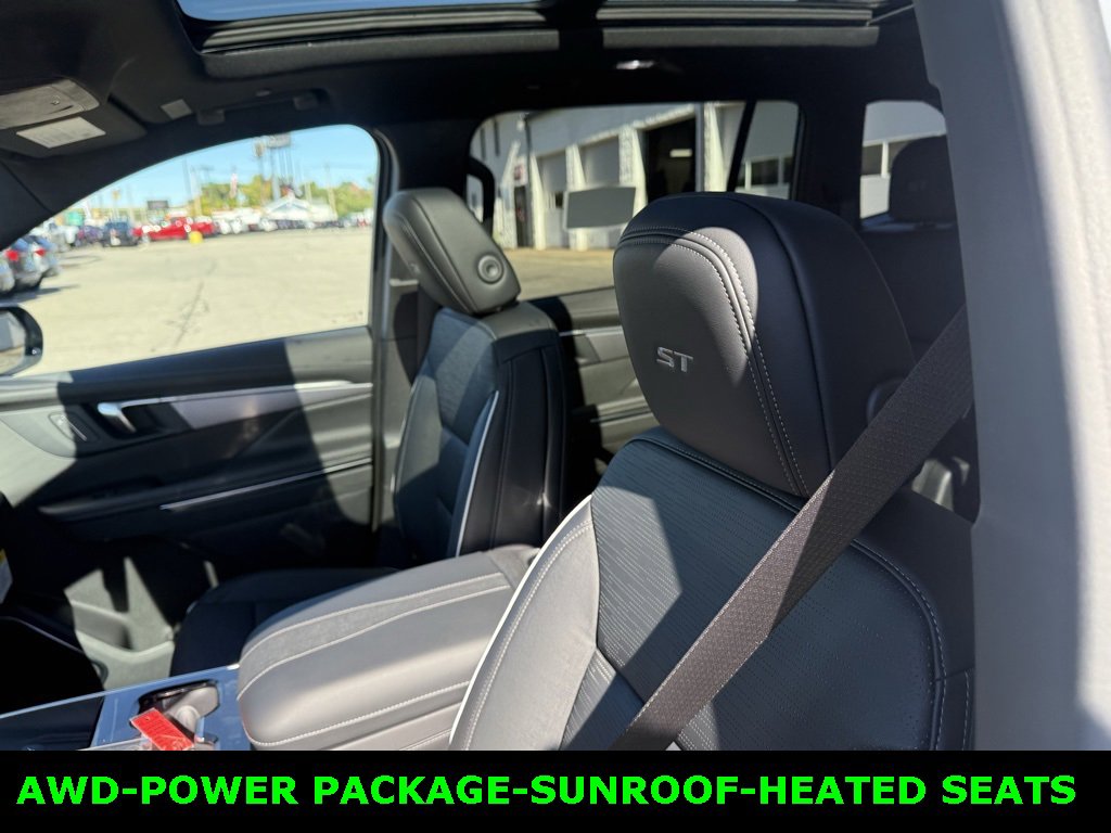 New 2026 Buick Enclave Sport Touring w/ Power Package image 12