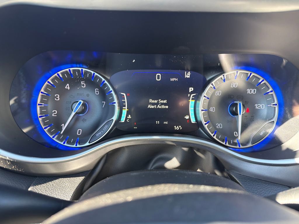 New 2026 Chrysler Voyager LX image 15