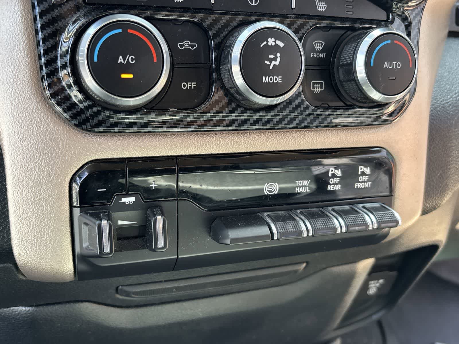 Used 2020 RAM 2500 Laramie AWD/4WD image 18