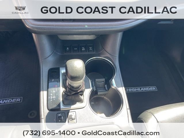 Used 2015 Toyota Highlander XLE AWD/4WD image 23