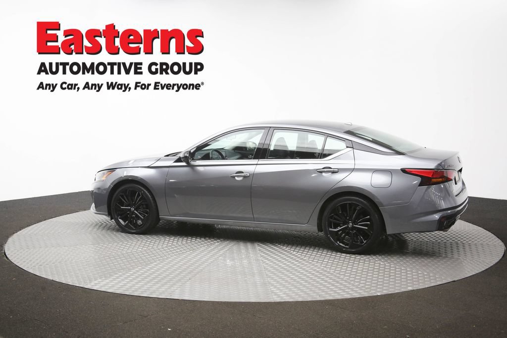 Used 2023 Nissan Altima 2.5 SR FWD image 61