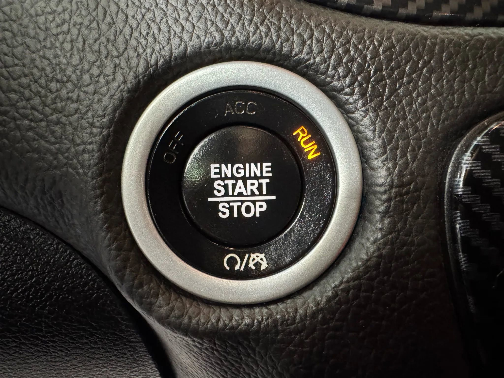 Used 2022 Dodge Charger Scat Pack w/ Navigation & Travel Group image 17