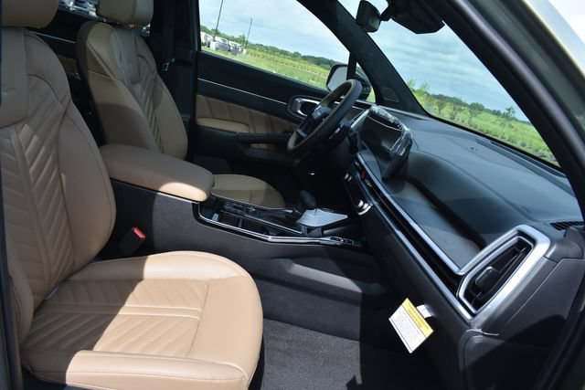 New 2026 Kia Sorento SX Prestige w/ Olive Brown Leather Package AWD/4WD image 16