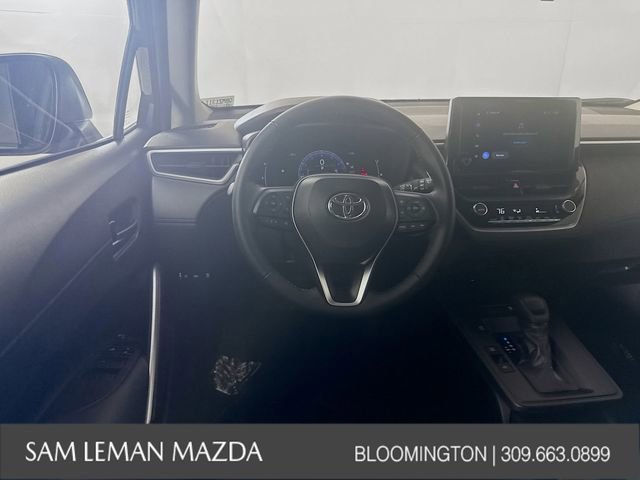 Used 2026 Toyota Corolla Cross LE image 20