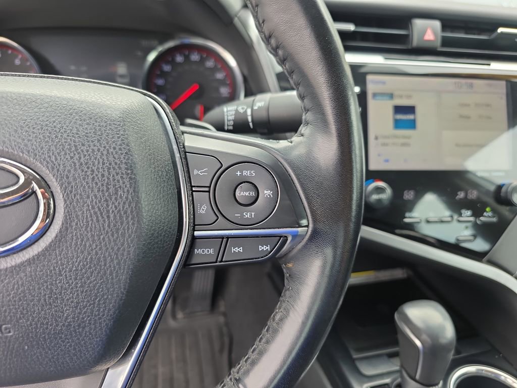 Used 2019 Toyota Camry XSE FWD image 25